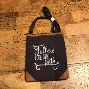 thirty-one “Follow Your Own Path” Cross Body Bag